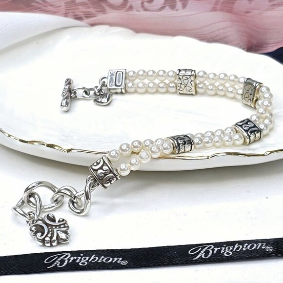 Brighton Lady Jane Silver-plated Pearl Double Strand Pearl Bracelet - Picture 2 of 8